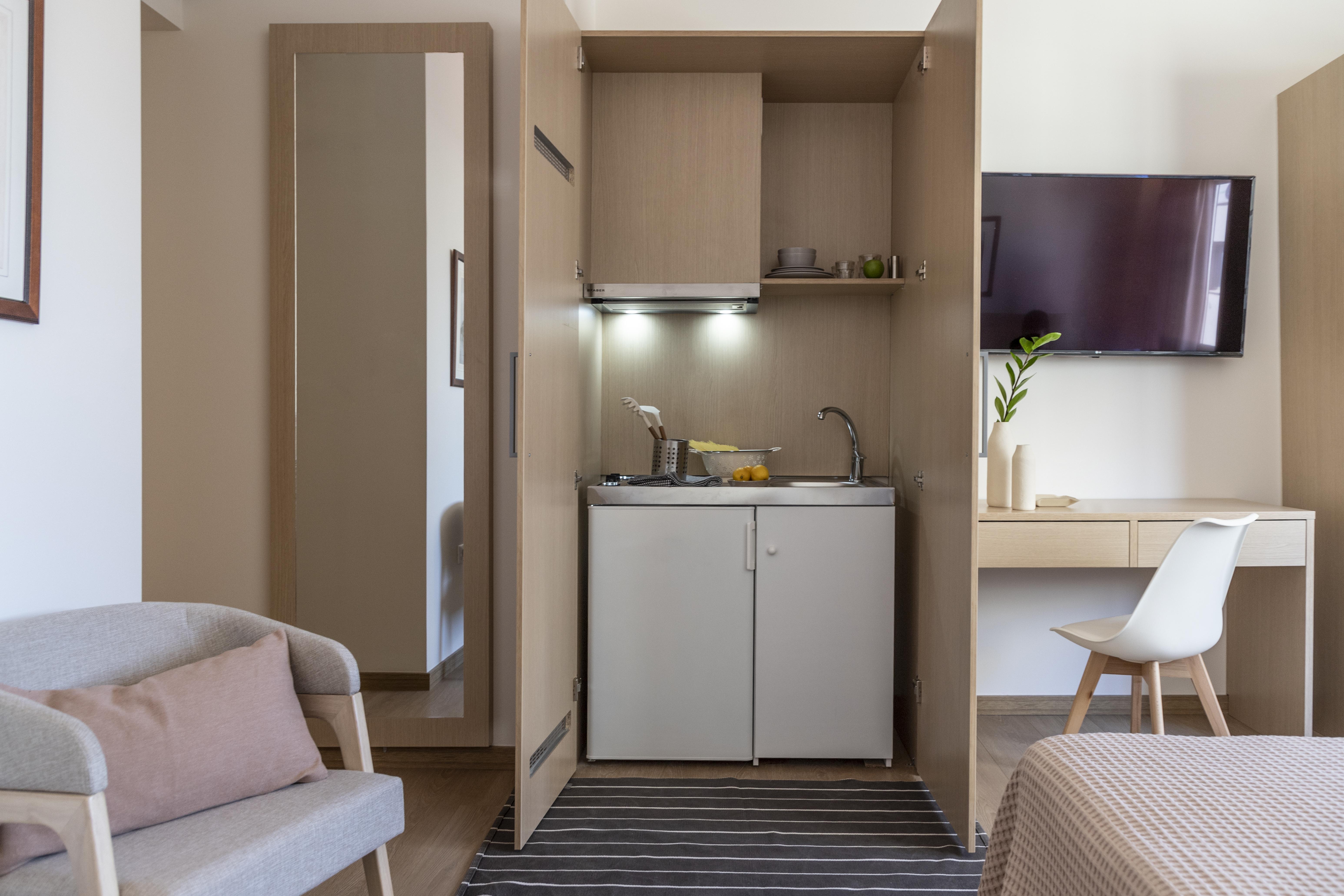 Gallery Suites & Residences Piraeus Exterior photo
